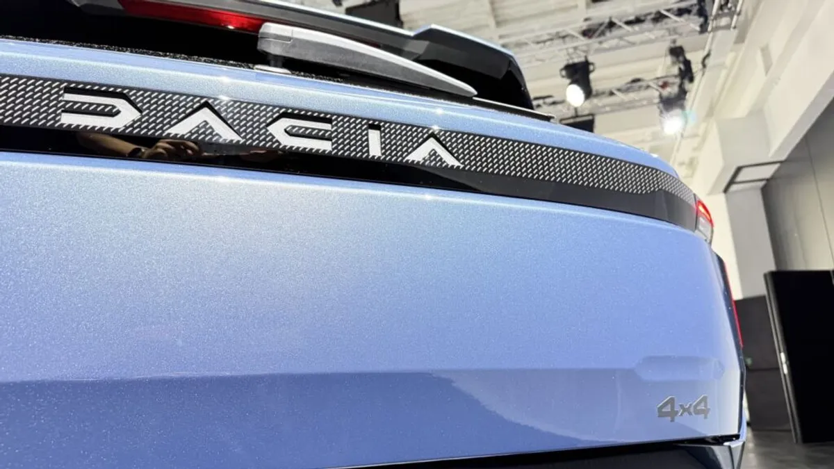 Dacia suspendă producția la Mioveni în contextul cererii scăzute