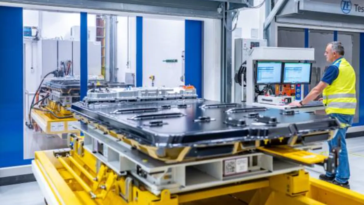 BMW inaugurează o fabrică de baterii revoluționară în Bavaria