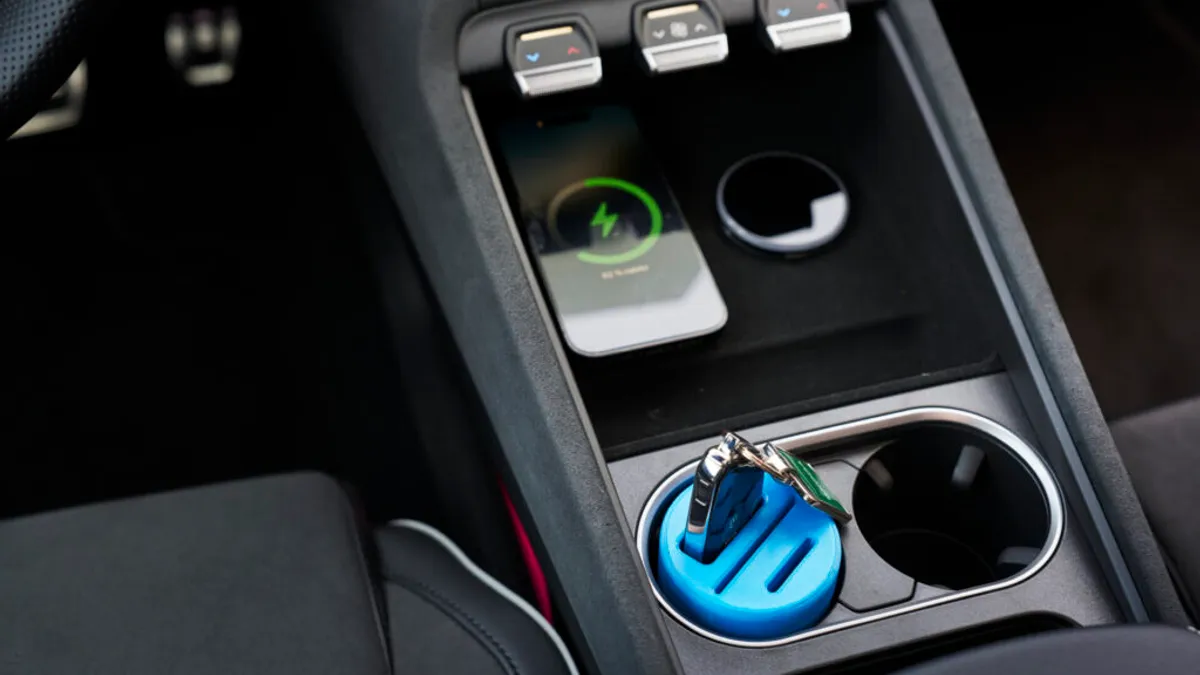 Inovație Skoda: Imprimă-ți acasă accesoriile auto cu fișierele lor 3D